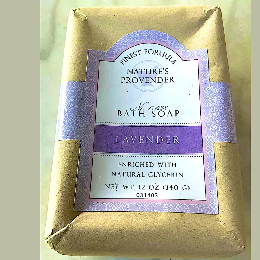 CST COMMONWEALTH SOAPS & TOILETRIES LAVENDER SCENT